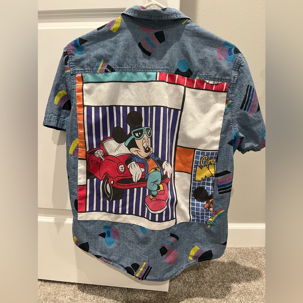 Disney vintage Mickey Mouse button up Shirt